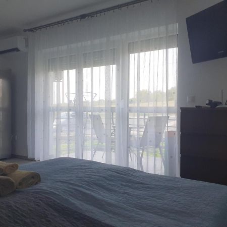 Apartmán Liliom Apartman Hévíz Exteriér fotografie